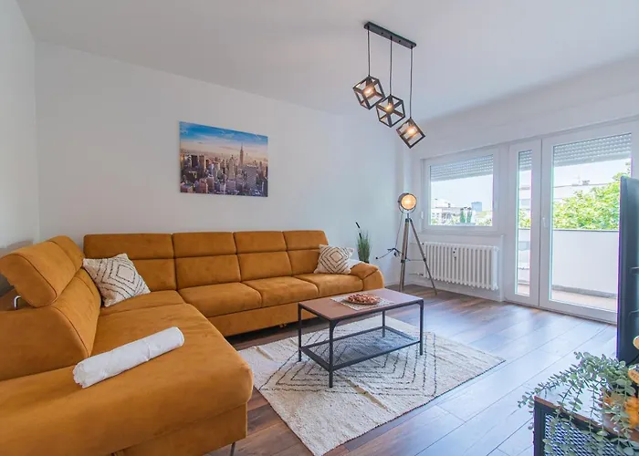 Flexible Selfcheckins 53 - Zagreb - Loggia - New - Luxury