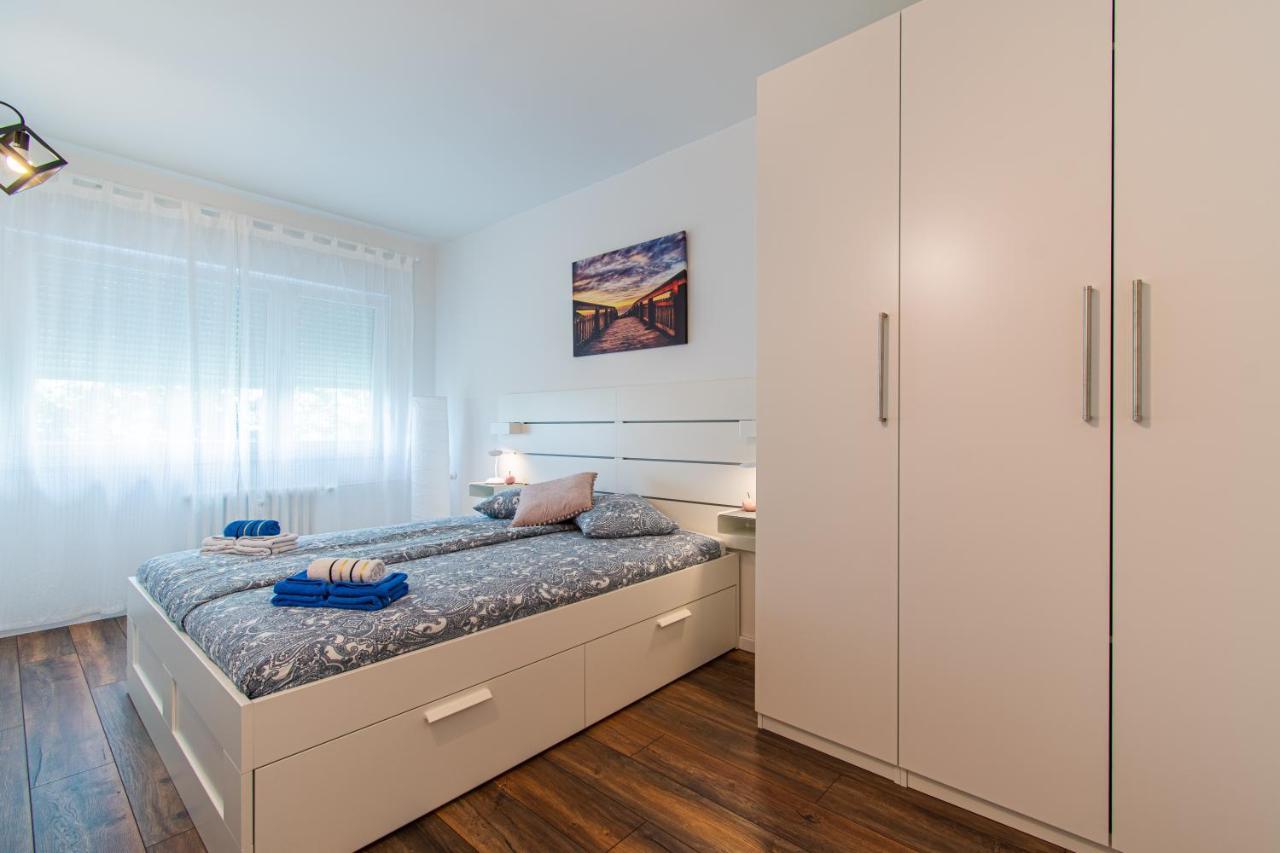 Flexible Selfcheckins 53 - - Loggia - New - Luxury